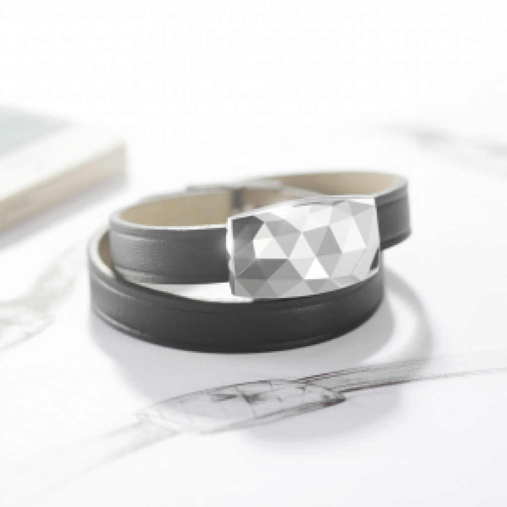 June, un bracelet connecté pour votre santé