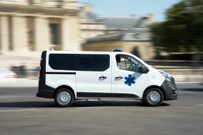 PROTESTATION DES AMBULANCIERS : LE SYSTÈME DE SANTÉ FRANÇAIS NE CESSE DE SE DÉGRADER