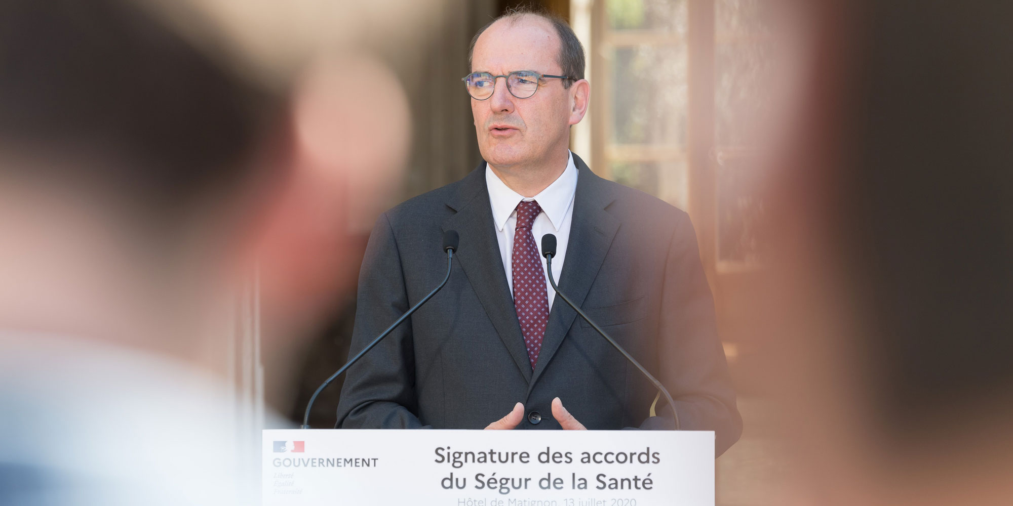 Les têtes changent le mépris des IDEL reste